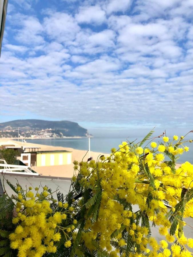 Da Mariolino Hotel Numana Bagian luar foto