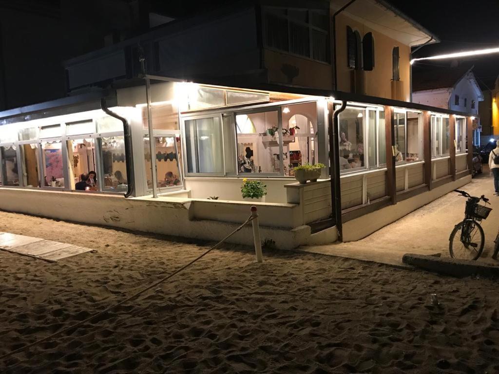 Da Mariolino Hotel Numana Bagian luar foto