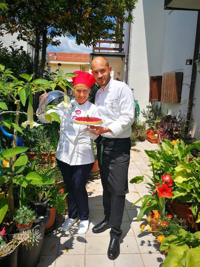 Da Mariolino Hotel Numana Bagian luar foto