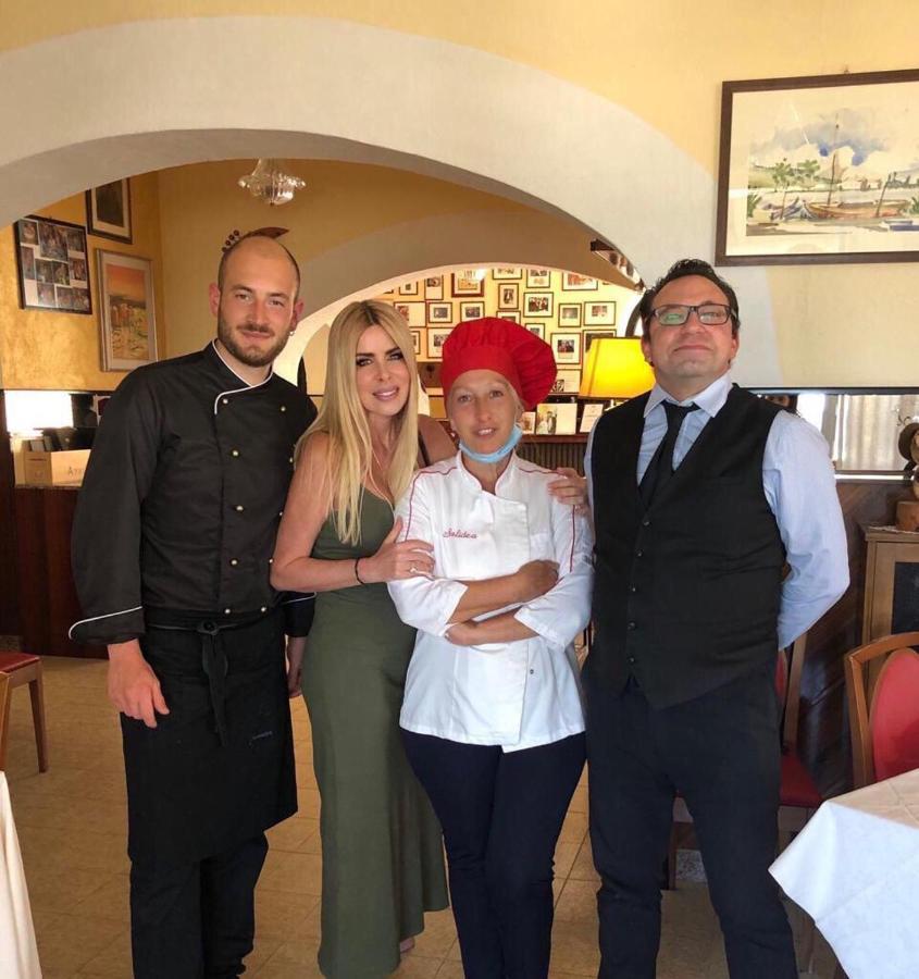 Da Mariolino Hotel Numana Bagian luar foto