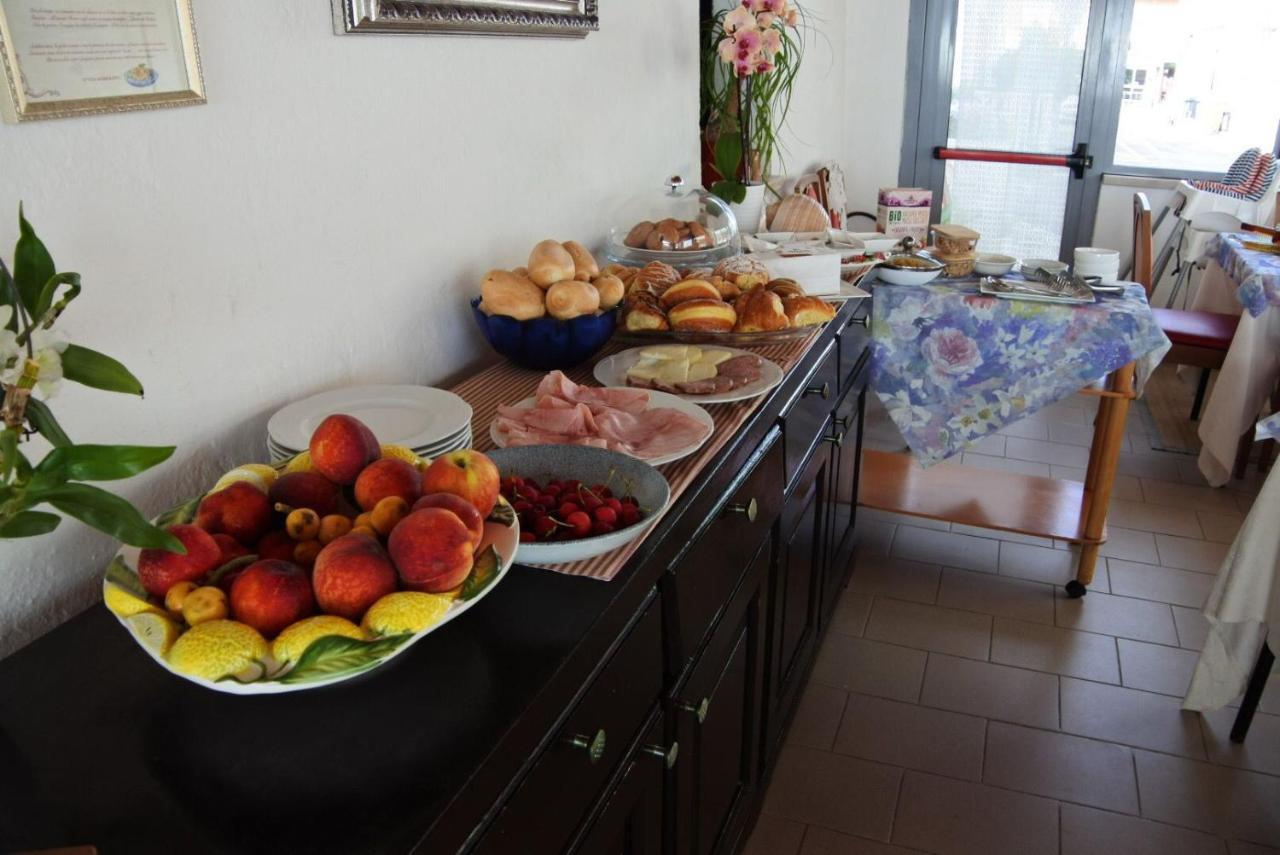 Da Mariolino Hotel Numana Bagian luar foto